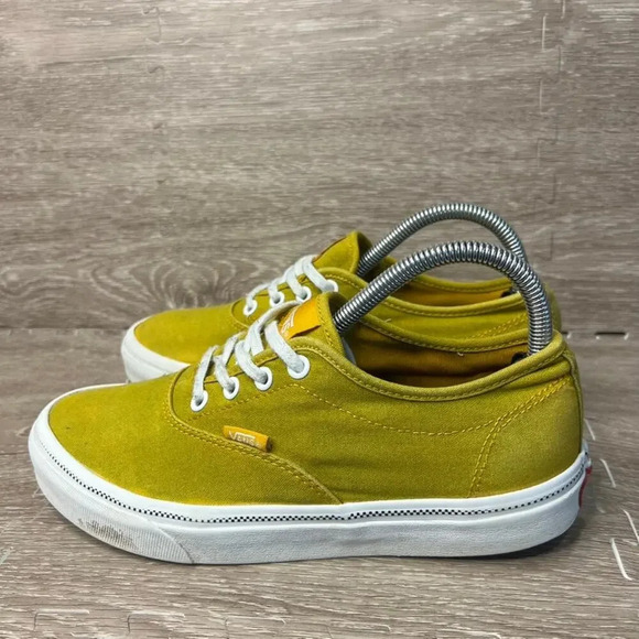 Vans Authentic Women's‎ Yellow Suede Sneakers Size 8.5 Casual Skateboarding - Picture 3 of 5